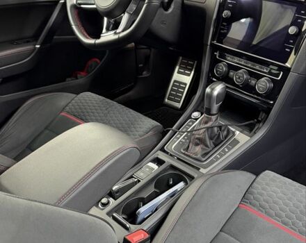 Белый Фольксваген Гольф, объемом двигателя 2 л и пробегом 83 тыс. км за 28200 $, фото 11 на Automoto.ua