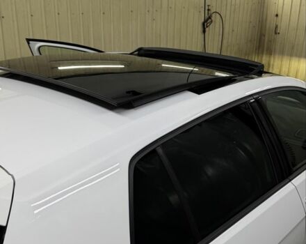 Белый Фольксваген Гольф, объемом двигателя 2 л и пробегом 83 тыс. км за 28200 $, фото 16 на Automoto.ua