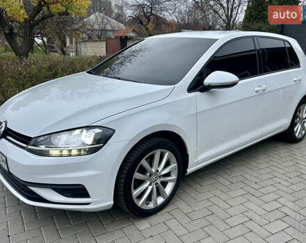 Білий Фольксваген Гольф, об'ємом двигуна 1.4 л та пробігом 87 тис. км за 16500 $, фото 1 на Automoto.ua