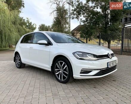 Білий Фольксваген Гольф, об'ємом двигуна 1.4 л та пробігом 93 тис. км за 18888 $, фото 1 на Automoto.ua