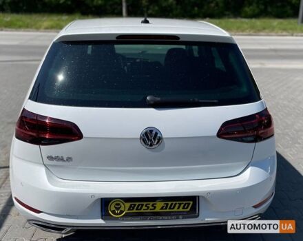 Белый Фольксваген Гольф, объемом двигателя 1.4 л и пробегом 52 тыс. км за 22500 $, фото 2 на Automoto.ua