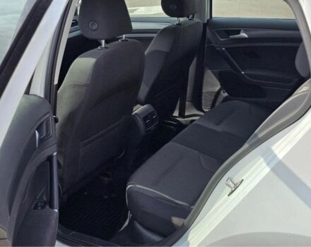 Белый Фольксваген Гольф, объемом двигателя 0 л и пробегом 97 тыс. км за 14400 $, фото 6 на Automoto.ua