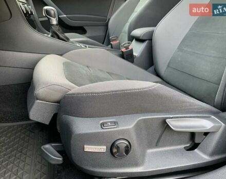 Білий Фольксваген Гольф, об'ємом двигуна 1.4 л та пробігом 93 тис. км за 18888 $, фото 24 на Automoto.ua