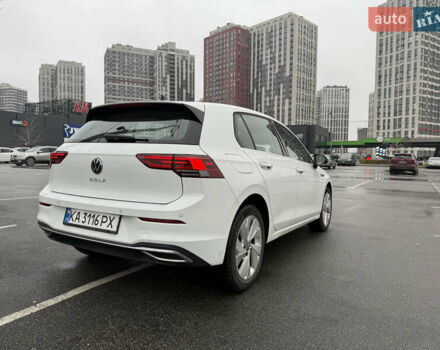 Белый Фольксваген Гольф, объемом двигателя 1.4 л и пробегом 18 тыс. км за 24950 $, фото 12 на Automoto.ua