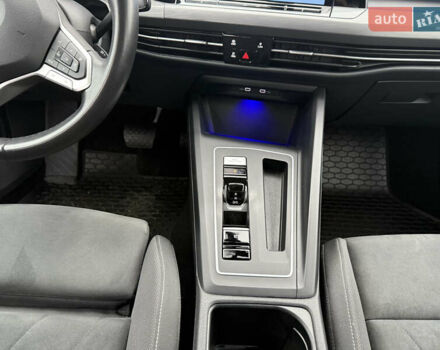 Белый Фольксваген Гольф, объемом двигателя 1.4 л и пробегом 18 тыс. км за 24950 $, фото 19 на Automoto.ua