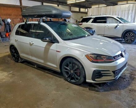 Белый Фольксваген Гольф, объемом двигателя 2 л и пробегом 47 тыс. км за 5500 $, фото 2 на Automoto.ua