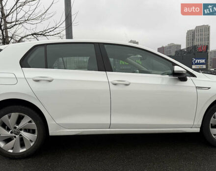 Белый Фольксваген Гольф, объемом двигателя 1.4 л и пробегом 18 тыс. км за 24950 $, фото 8 на Automoto.ua