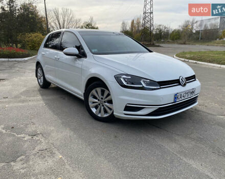 Белый Фольксваген Гольф, объемом двигателя 1.4 л и пробегом 68 тыс. км за 16200 $, фото 35 на Automoto.ua