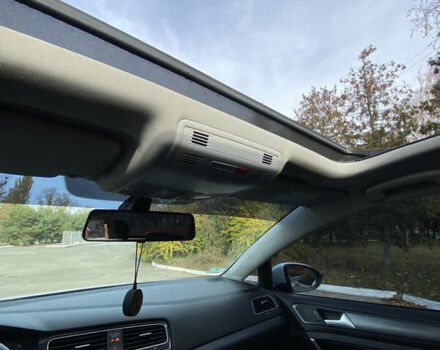 Белый Фольксваген Гольф, объемом двигателя 1.4 л и пробегом 68 тыс. км за 16200 $, фото 5 на Automoto.ua