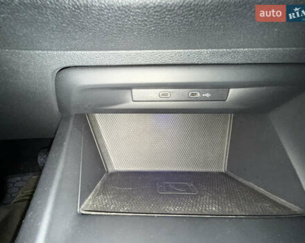 Белый Фольксваген Гольф, объемом двигателя 1.4 л и пробегом 18 тыс. км за 24950 $, фото 20 на Automoto.ua