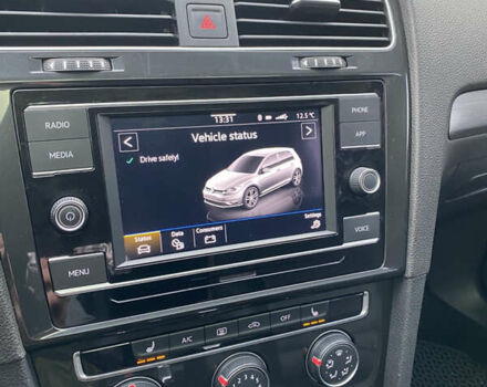 Белый Фольксваген Гольф, объемом двигателя 1.4 л и пробегом 68 тыс. км за 16200 $, фото 11 на Automoto.ua