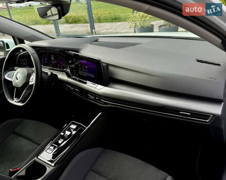 Белый Фольксваген Гольф, объемом двигателя 2 л и пробегом 34 тыс. км за 28500 $, фото 34 на Automoto.ua