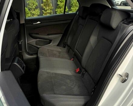 Белый Фольксваген Гольф, объемом двигателя 2 л и пробегом 34 тыс. км за 28500 $, фото 15 на Automoto.ua