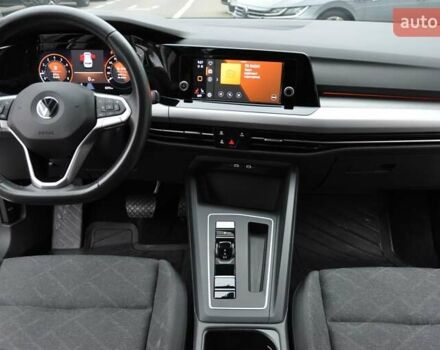 Белый Фольксваген Гольф, объемом двигателя 1.6 л и пробегом 8 тыс. км за 23000 $, фото 25 на Automoto.ua