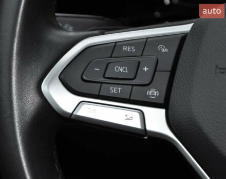 Белый Фольксваген Гольф, объемом двигателя 1.6 л и пробегом 8 тыс. км за 23000 $, фото 28 на Automoto.ua