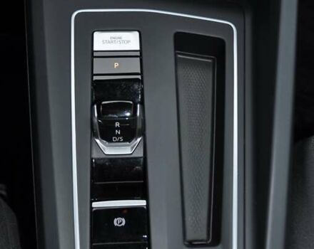 Белый Фольксваген Гольф, объемом двигателя 1.6 л и пробегом 8 тыс. км за 23000 $, фото 41 на Automoto.ua