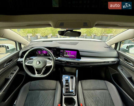 Белый Фольксваген Гольф, объемом двигателя 2 л и пробегом 34 тыс. км за 28500 $, фото 42 на Automoto.ua