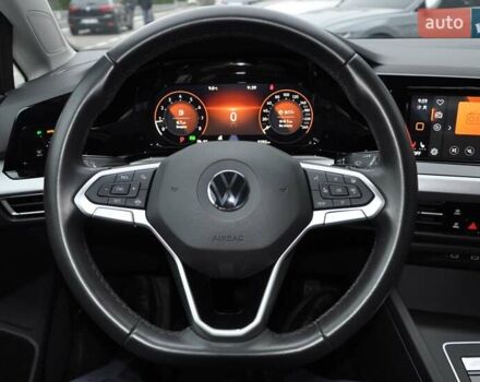 Белый Фольксваген Гольф, объемом двигателя 1.6 л и пробегом 8 тыс. км за 23000 $, фото 27 на Automoto.ua