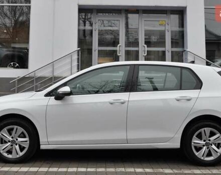 Белый Фольксваген Гольф, объемом двигателя 1.6 л и пробегом 8 тыс. км за 23000 $, фото 1 на Automoto.ua