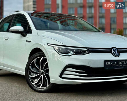 Белый Фольксваген Гольф, объемом двигателя 2 л и пробегом 34 тыс. км за 28500 $, фото 6 на Automoto.ua