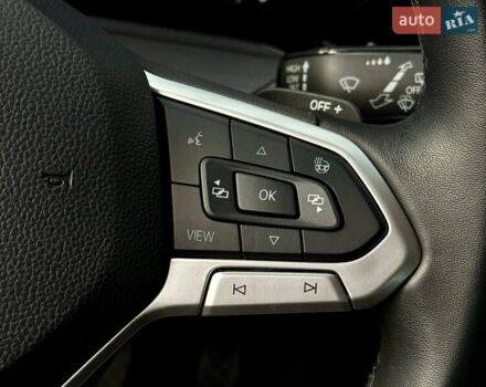 Белый Фольксваген Гольф, объемом двигателя 2 л и пробегом 34 тыс. км за 28500 $, фото 22 на Automoto.ua