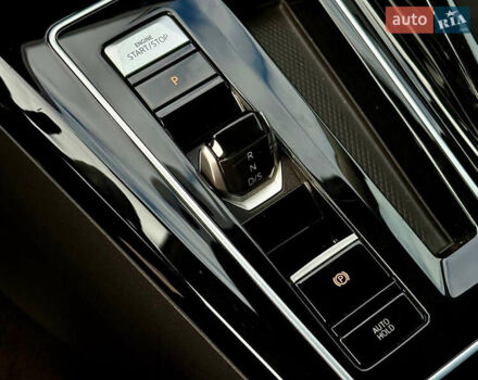 Белый Фольксваген Гольф, объемом двигателя 2 л и пробегом 34 тыс. км за 28500 $, фото 26 на Automoto.ua