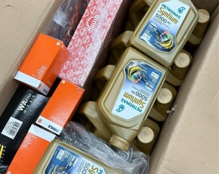 Белый Фольксваген Гольф, объемом двигателя 2 л и пробегом 40 тыс. км за 50000 $, фото 15 на Automoto.ua