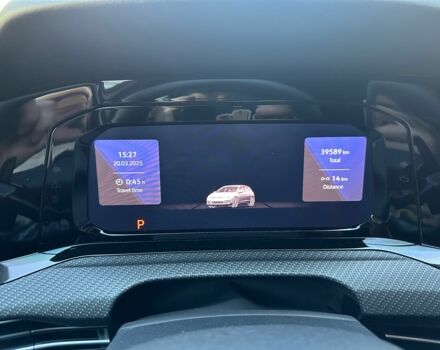 Білий Фольксваген Гольф, об'ємом двигуна 2 л та пробігом 40 тис. км за 50000 $, фото 5 на Automoto.ua