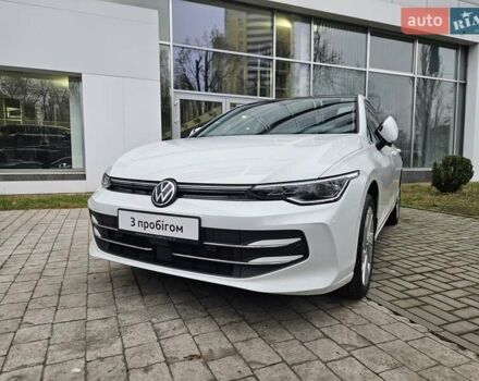 Белый Фольксваген Гольф, объемом двигателя 1.4 л и пробегом 13 тыс. км за 30890 $, фото 13 на Automoto.ua