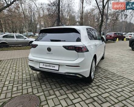 Белый Фольксваген Гольф, объемом двигателя 1.4 л и пробегом 13 тыс. км за 30890 $, фото 7 на Automoto.ua