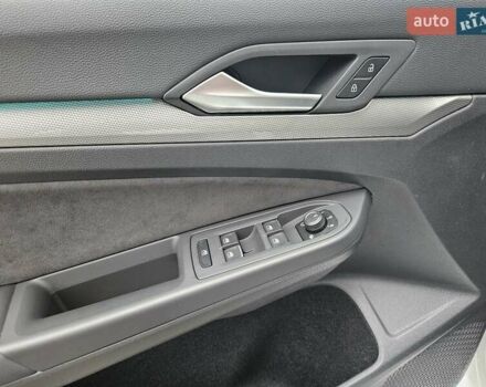 Белый Фольксваген Гольф, объемом двигателя 1.4 л и пробегом 13 тыс. км за 30890 $, фото 17 на Automoto.ua