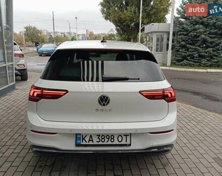 Белый Фольксваген Гольф, объемом двигателя 1.4 л и пробегом 13 тыс. км за 28900 $, фото 5 на Automoto.ua