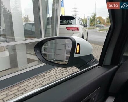 Белый Фольксваген Гольф, объемом двигателя 1.4 л и пробегом 13 тыс. км за 28900 $, фото 24 на Automoto.ua