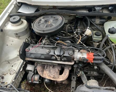 Белый Фольксваген Гольф, объемом двигателя 1.3 л и пробегом 333 тыс. км за 780 $, фото 10 на Automoto.ua