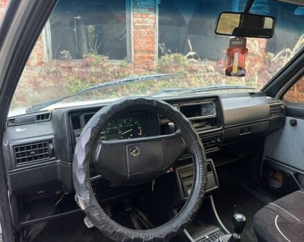 Белый Фольксваген Гольф, объемом двигателя 1.3 л и пробегом 333 тыс. км за 780 $, фото 8 на Automoto.ua