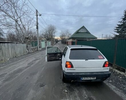 Білий Фольксваген Гольф, об'ємом двигуна 0.18 л та пробігом 26 тис. км за 1200 $, фото 1 на Automoto.ua