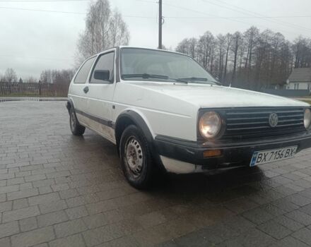 Білий Фольксваген Гольф, об'ємом двигуна 1.3 л та пробігом 280 тис. км за 950 $, фото 1 на Automoto.ua