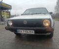 Білий Фольксваген Гольф, об'ємом двигуна 1.3 л та пробігом 280 тис. км за 950 $, фото 1 на Automoto.ua