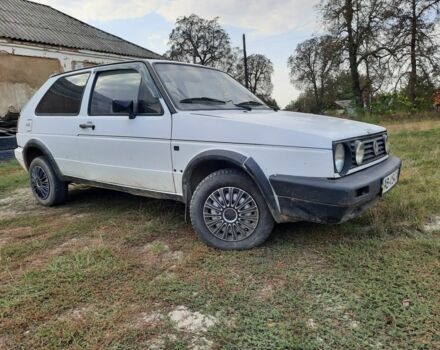 Білий Фольксваген Гольф, об'ємом двигуна 1 л та пробігом 320 тис. км за 500 $, фото 1 на Automoto.ua