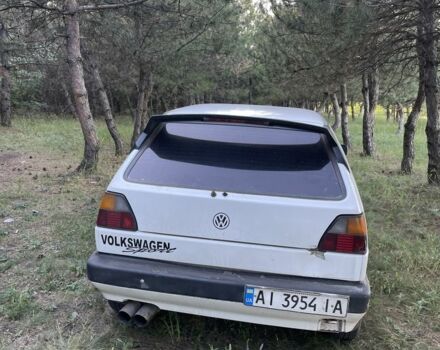 Білий Фольксваген Гольф, об'ємом двигуна 1.8 л та пробігом 250 тис. км за 1350 $, фото 3 на Automoto.ua