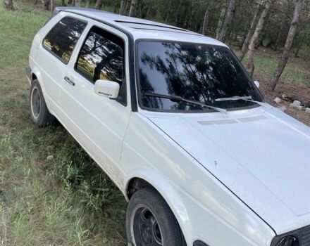 Білий Фольксваген Гольф, об'ємом двигуна 1.8 л та пробігом 250 тис. км за 1350 $, фото 4 на Automoto.ua