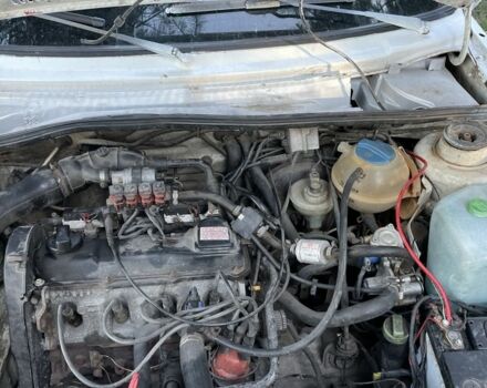 Білий Фольксваген Гольф, об'ємом двигуна 1.8 л та пробігом 250 тис. км за 1350 $, фото 7 на Automoto.ua