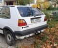 Белый Фольксваген Гольф, объемом двигателя 1 л и пробегом 250 тыс. км за 500 $, фото 3 на Automoto.ua