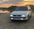 Белый Фольксваген Гольф, объемом двигателя 1.9 л и пробегом 350 тыс. км за 1300 $, фото 3 на Automoto.ua
