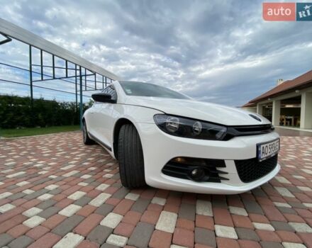 Белый Фольксваген Гольф, объемом двигателя 1.4 л и пробегом 235 тыс. км за 8900 $, фото 2 на Automoto.ua