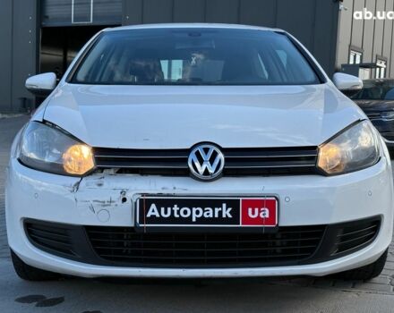 Белый Фольксваген Гольф, объемом двигателя 1.6 л и пробегом 243 тыс. км за 8590 $, фото 9 на Automoto.ua