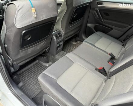 Белый Фольксваген Гольф, объемом двигателя 1.4 л и пробегом 140 тыс. км за 12390 $, фото 10 на Automoto.ua