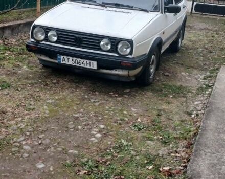 Белый Фольксваген Гольф, объемом двигателя 1.3 л и пробегом 389 тыс. км за 1550 $, фото 1 на Automoto.ua