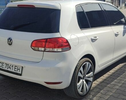 Фольксваген Гольф 2011 в Черновцах на Automoto.ua Белый Фольксваген Гольф, объемом двигателя 1.2 л и пробегом 230 тыс. км за 7581 $, фото 9 на Automoto.ua