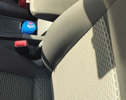 Фольксваген Гольф 2011 в Черновцах на Automoto.ua Белый Фольксваген Гольф, объемом двигателя 1.2 л и пробегом 230 тыс. км за 7581 $, фото 7 на Automoto.ua